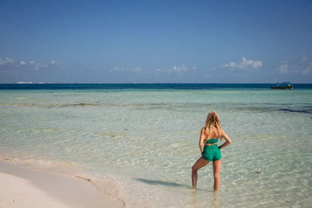 Best Isla Mujeres Photographer, Hollandonholiday: Book Now