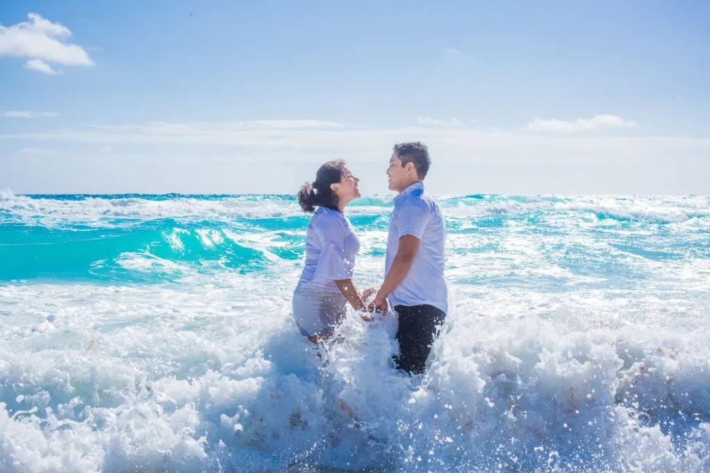 Capturing Love At Marlin Beach: Vanesa & Ronal’s Couples Session
