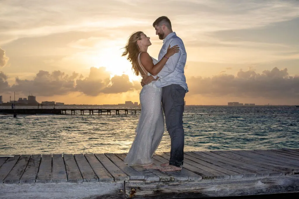 Cancun Trash Dress: Professional Photoshoot at Playa Caracol: book now